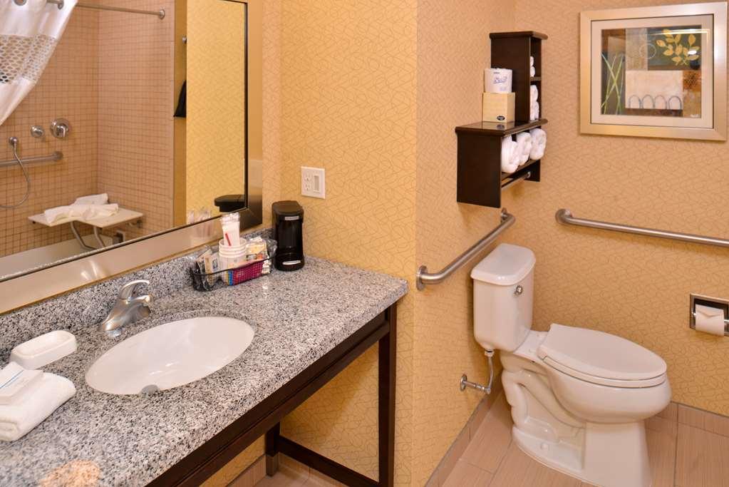 Hampton Inn Iowa City/University Area Pokój zdjęcie